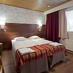 Lapland Sirkantaehti Hotel Levi