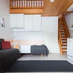 Lapland Sirkantaehti 4*