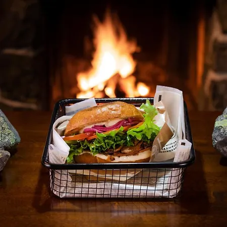 Lapland Sirkantaehti 4* Levi