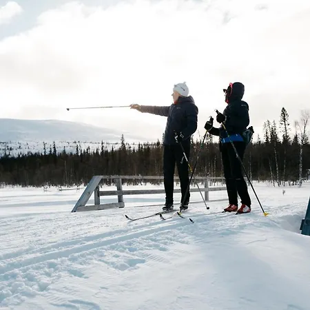 Lapland Sirkantaehti فندق ليفي