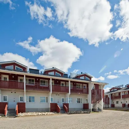 Hotel Lapland Sirkantaehti 4*