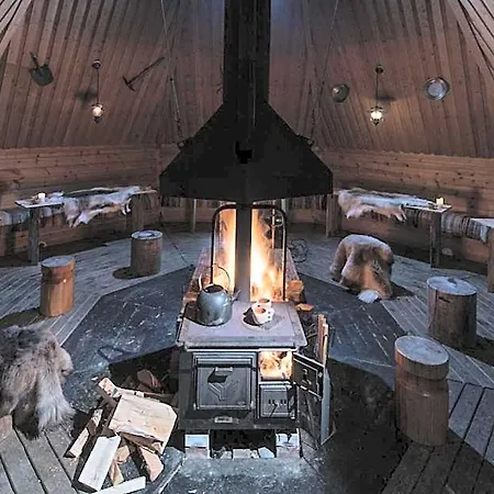 Hotel Lapland Sirkantaehti 4*
