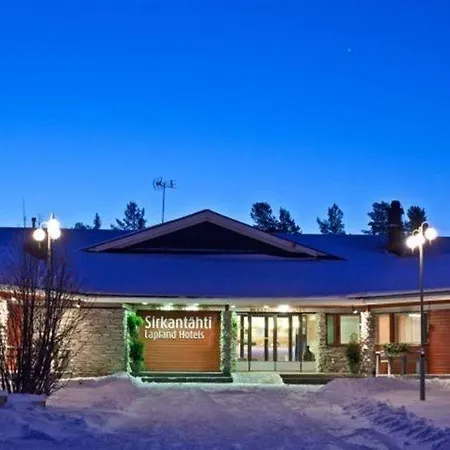 Lapland Sirkantaehti מלון