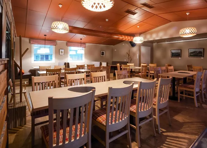 Lapland Sirkantaehti 4* ليفي