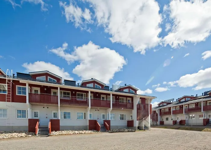 فندق Lapland Sirkantaehti 4*