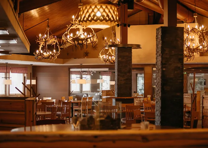 Lapland Sirkantaehti فندق ليفي